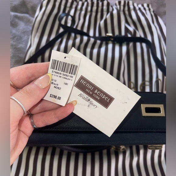 Henri Bendel Black Satchel Bag - Picture 4 of 11